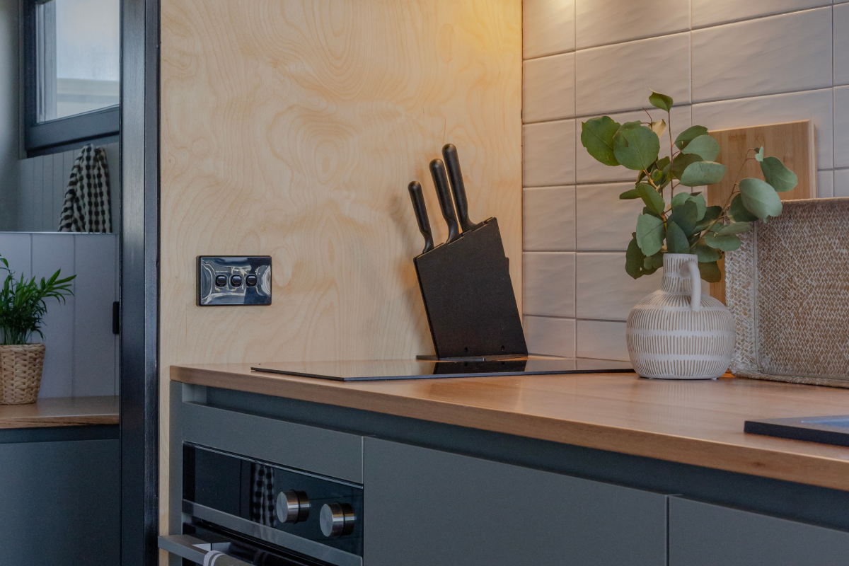 tiny home on wheels kitchen Tiny home on wheels kitchen design key points
